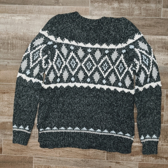 NWT Abercrombie Kids Gray Girls Sweater Size 13/14 - Picture 6 of 7